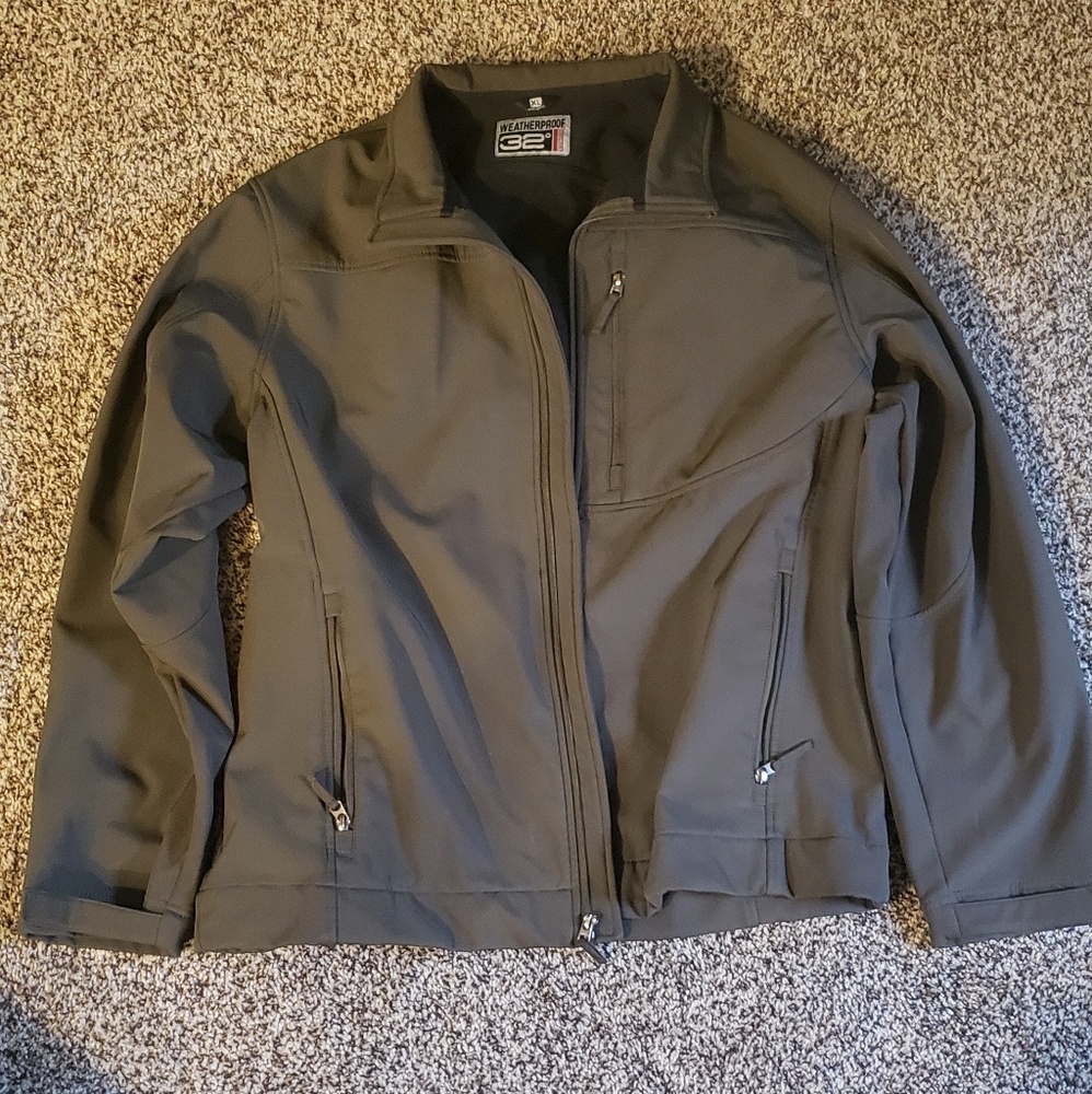 32 degrees Jacket